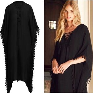 NWT Walter Baker Acapulco
Kaftan Black OSFM